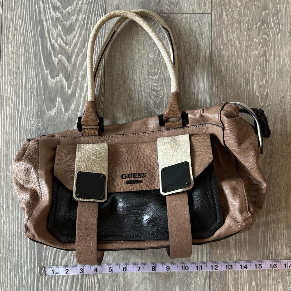 Guess bag